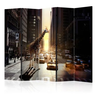 5-section divider - Giraffe in the Big City II [Room Dividers]